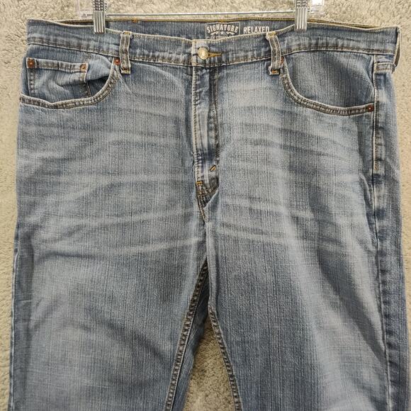 Signature by Levi Strauss Jeans Men’s 40x30 Blue Relaxed Fit Medium Wash Denim - Picture 2 of 14